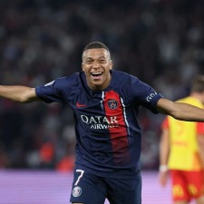 Kylian Mbappé admira Lionel Messi do fundo do coração como pessoa